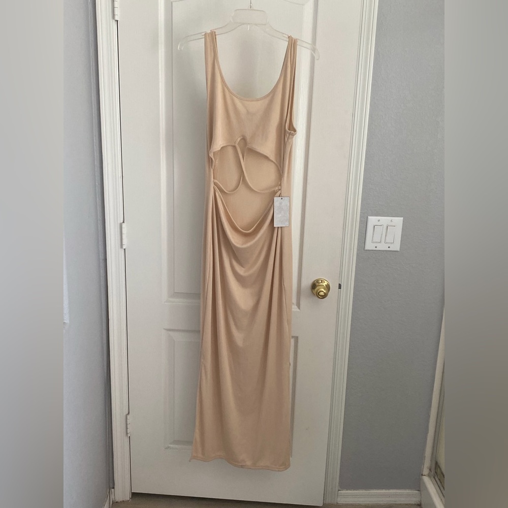 Beautiful beige cut out maxi dress size XL
